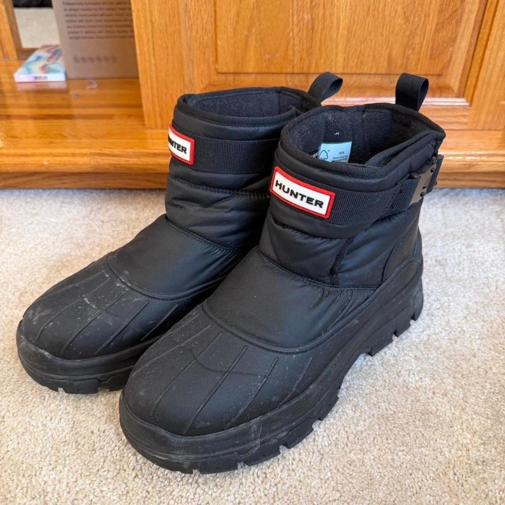 Hunter Intrepid Short Buckle Snow Boots Black Size 9